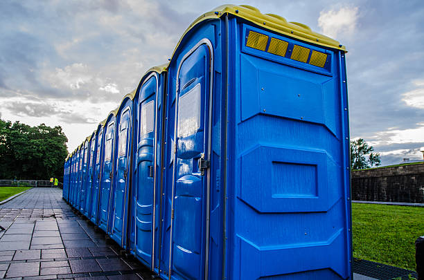 Best Porta potty rental near me  in Utica, NY